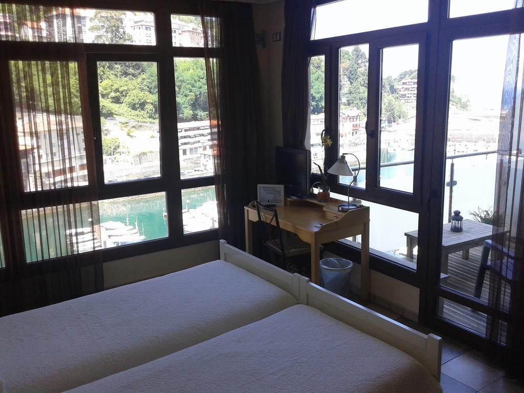 Hotel Zumalabe Mutriku Quarto foto